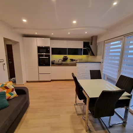 Doda شقة أوباتيا